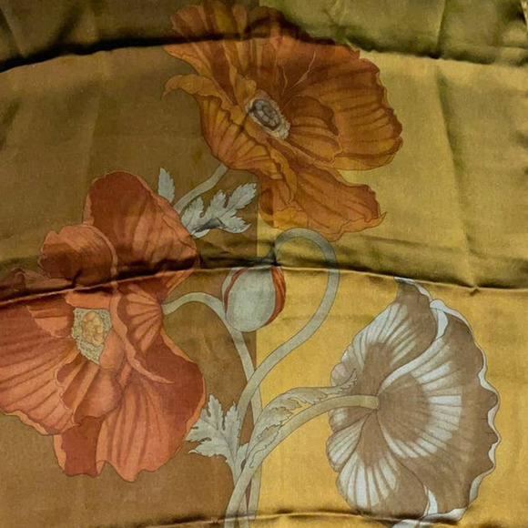 Salvatore Ferragamo Rectangular Silk Scarf 16”x 54” - Picture 15 of 15